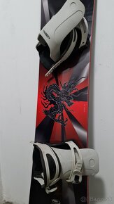 predám snowboard Dragon s viazaním - 5