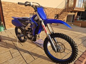 YAMAHA YZF250. 2023 - 5