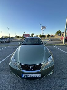 Lexus IS 220d - 5