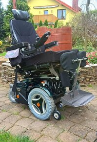 Elektrický invalidny vozik vertikalizačny polohovaci - 5