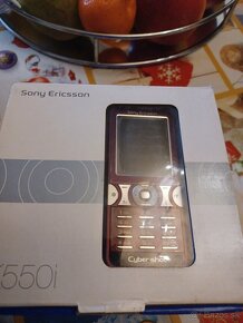 DOBRÝ PREDÁM SONY ERICSSON K550i - 5