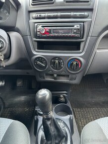 Kia picanto 1,1 48kW r.v.2007 - 5