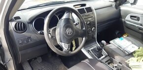 Suzuki grand vitara 1,9ddis 3 dver - 5