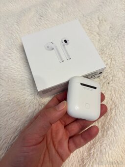 Apple airpods 2 generacia - 5