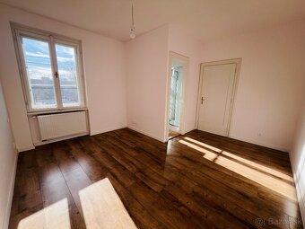 4 izbový byt po rekonštrukcii, 130 m2, Palisády, Bratislava - 5