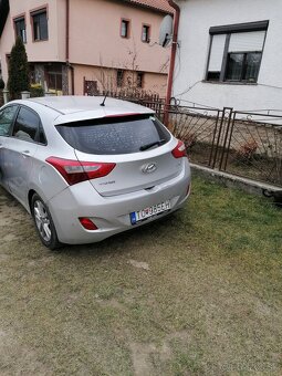 Hyundai i30 1.6 88kw lpg - 5