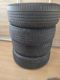 215/60 R16 95V Nexen - 5