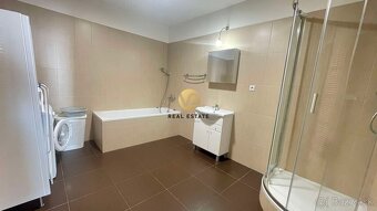 FOR RENT  NA PRENÁJOM priestranný 2-izbový byt Nitra - cent - 5