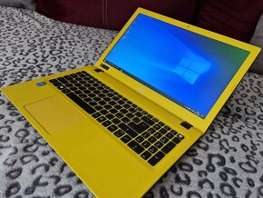 Acer Aspire notebook, 2000gb(2TB hdd) 8gb ram, bat 3hod/w10 - 5