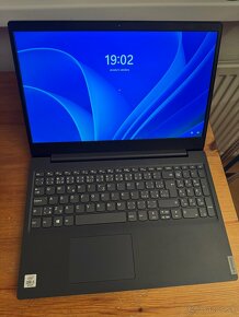 Notebook Lenovo 15.6" V15 - 5