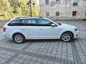 Škoda Octavia Combi 1.6 TDI M5 Ambition Navi DVD R16 Orig. K - 5