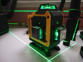 4D LASER NIVELÁK PLUS STATÍV 1,2 M - 5