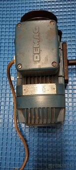 Elektromotor 0,55kW 1355ot. 220/380V - 5