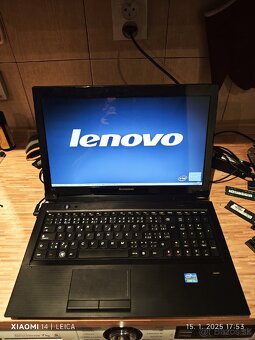 Lenovo b 570  Intel i3-2330 - 5