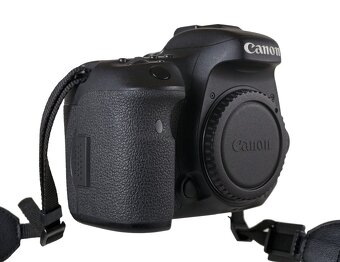 Canon EOS 7D Mark II   Body - 5