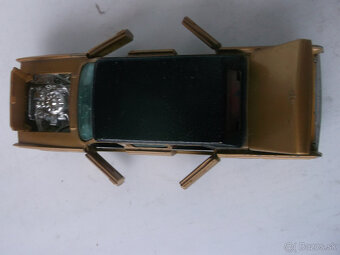 CORGI TOYS  mierka 1:43 : LINCOLN CONTINENTAL - 5