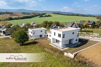 4–IZBOVÝ RODINNÝ DOM,KOBYLY okr.BARDEJOV,TERASA,GARÁŽ,564m2  - 5