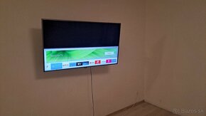 Samsung 55 smart TV - 5