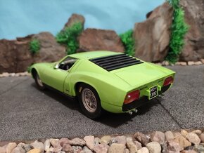 Prodám model 1:18 lamborghini miura - 5