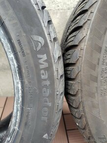 Predám zanovne zimné pneumatiky Matador 225/45 r17 - 5