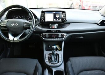 Hyundai i30 1.6CRDi 85kW STYLE ČR 85 kw - 5