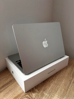 MacBook AIR 13 M3 2024 - 5