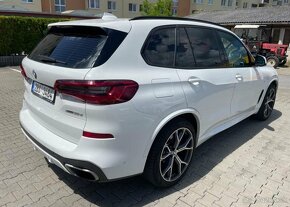 BMW X5 X-DRIVE,M-PAKET,INDIVIDUAL,MAS nafta automat 195 kw - 5