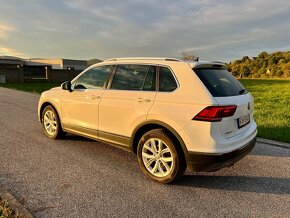 Volkswagen Tiguan - 5