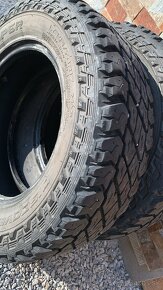 245/70 r17 COOPER DISCOVERER S/T - 5