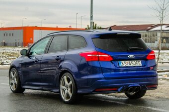 Ford Focus Kombi 2.0 EcoBoost ST X - 5