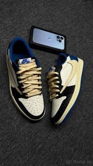 Nike x Travis Scott x Fragment Air Jordan 1 Low OG SP - 5