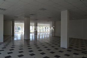 PRENÁJOM-Obchodný priestor v centre mesta Humenné-420m2 - 5