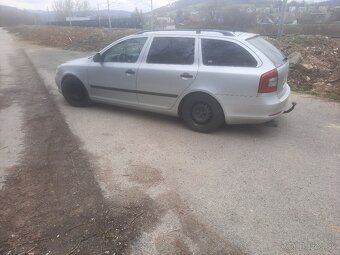 Škoda Octavia 2 2.0tdi 81kw - 5