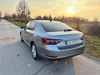 Škoda Superb 3 2.0tdi facelift 2020 - 5