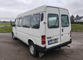 Ford transit 2.5d 9 míst - 5