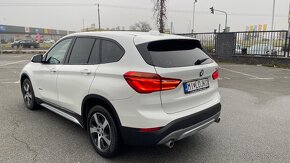 BMW X1 2.0dxdrive 140 kW A8 - 5