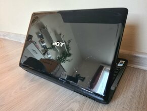 ▼Acer Aspire 5737Z - 15,6" / Pentium T4200 / GPU 0,256GB - 5