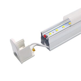 úsporné LED lampy 150cm - 5