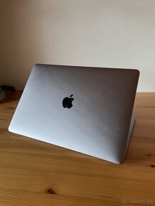 Macbook Pro 2020, 13 Palcový, 8GB pamäť, 258GB SSD - 5