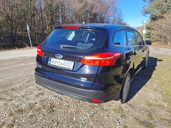 Ford Focus Combi 2018 - 5