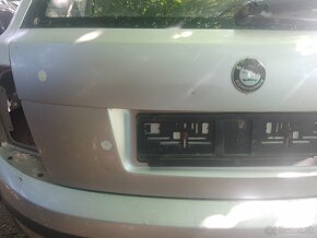 SKODA FABIA 5 DVERE STRIEBIRNE 80€ - 5