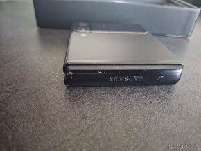 Samsung Galaxy Z flip 3 5G - 5