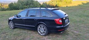 Škoda Superb II combi 2,0, Elegance - 5