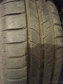 Predám 4 letné pneumatiky Michelin 185 / 65 / R15 / 88 T - 5