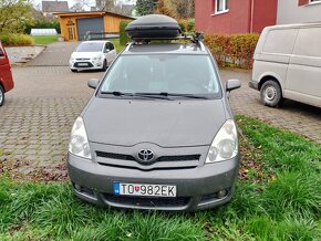 Toyota COROLLA VERSO  2,2 D4D 2007 - 5