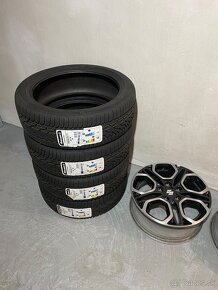 DISKY 5x114,3 R17 & PNEU 195/45 R17 - 5