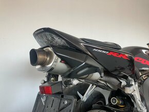 Honda CBR 1000 RR 2007 diely - 5