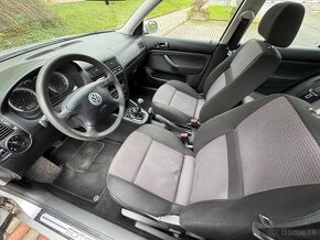 Volkswagen Golf 1.6 77 kW Klima 1. majitel - 5