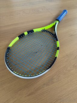 Juniorská tenisová raketa (Babolat Pure Aero) - 5