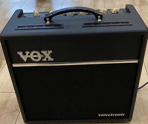 Gitara Hamer XT Series a Kombo VOX VT 40+ - 5